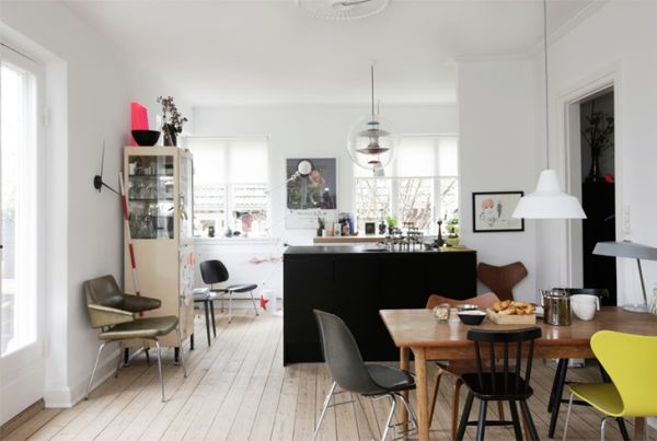 Retro 92 square meter apartment in Denmark