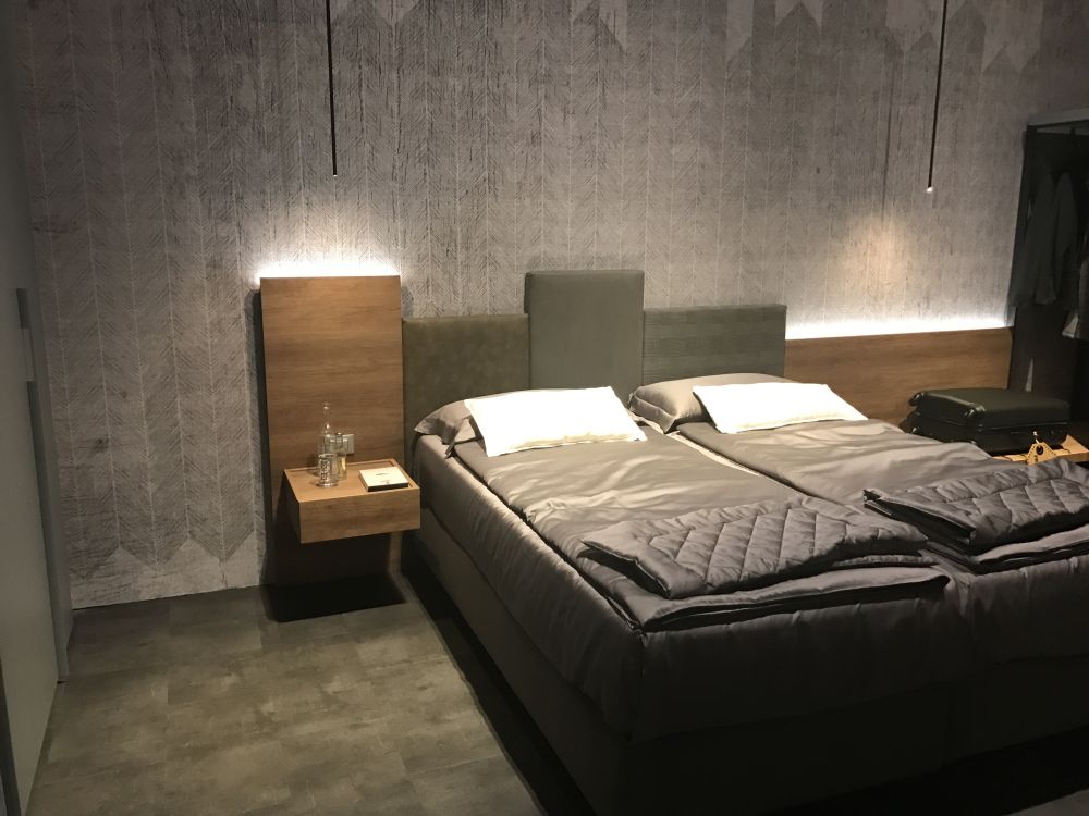 Accent Lights in the Bedroom