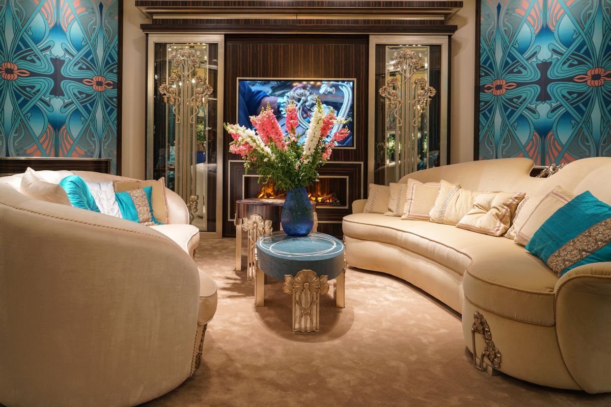 What Makes a Living Room Luxurious?